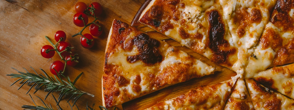 Pizza & Salata Menüsü